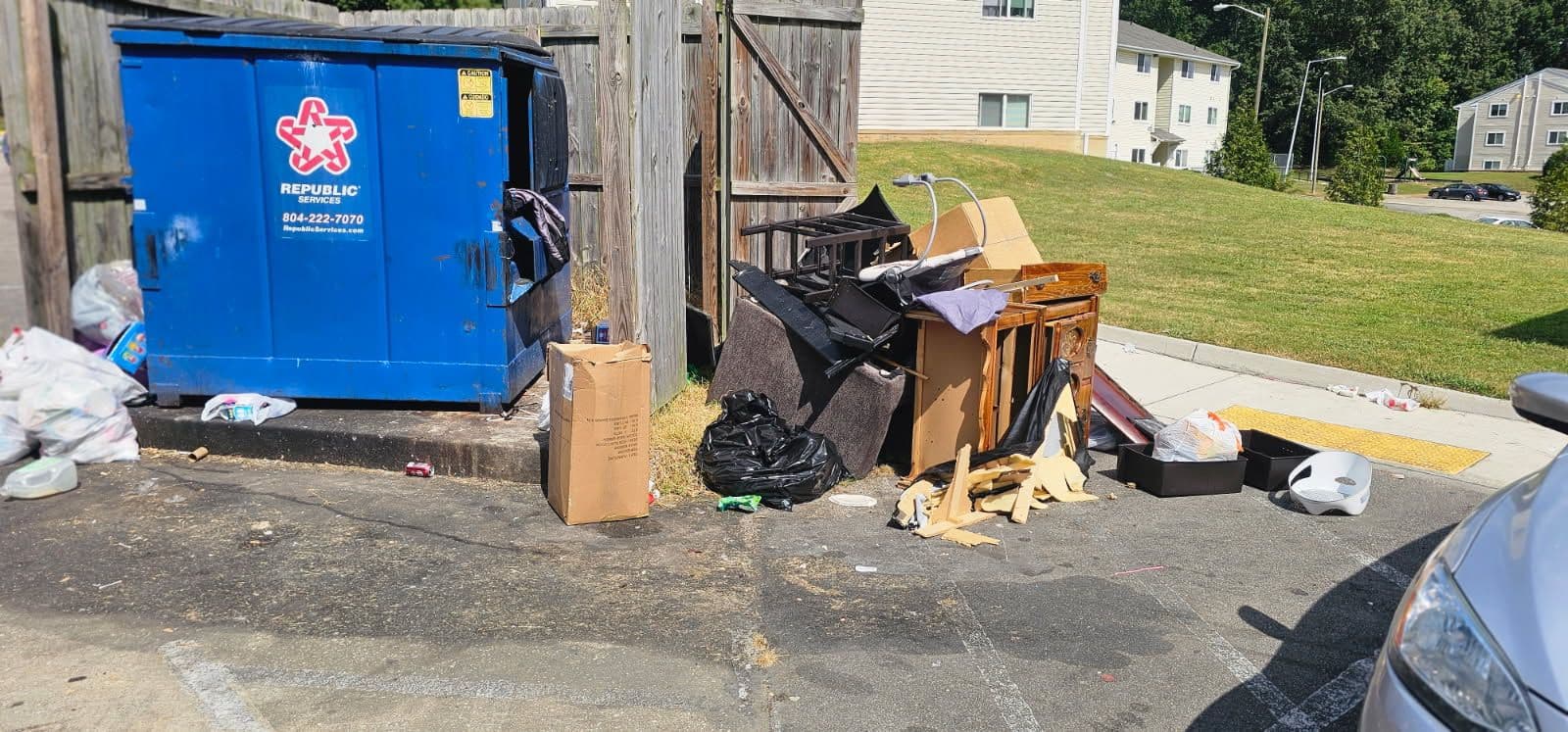 Effective Junk Removal Service in Chesterfield VA image