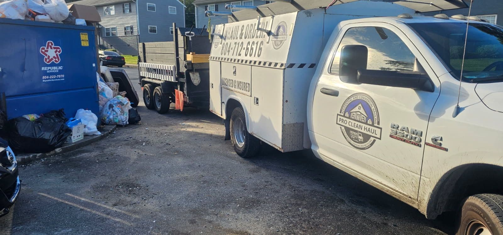 Reliable Trash Removal Service for a Cleaner Community image