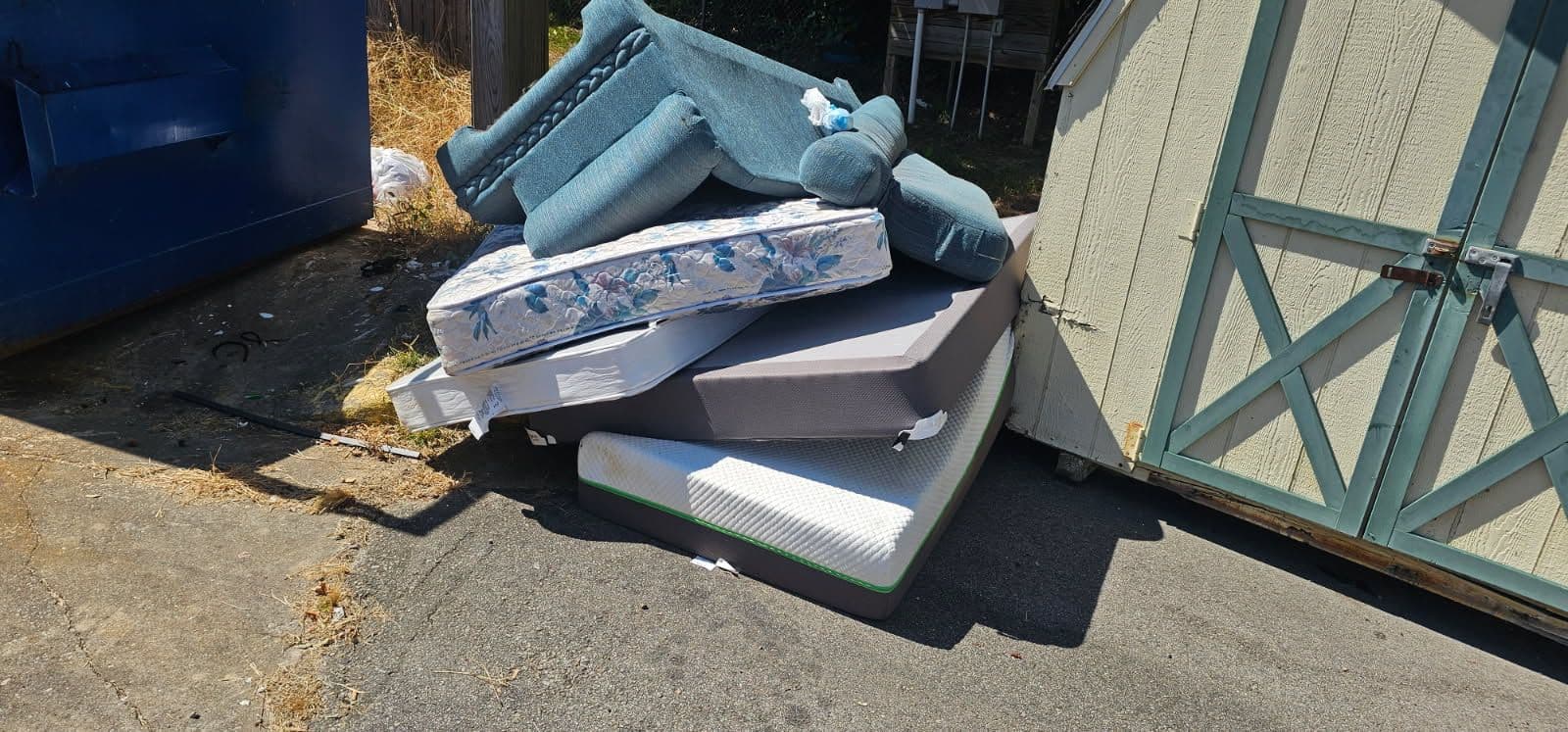 Efficient Furniture and Bulk Trash Removal Service image