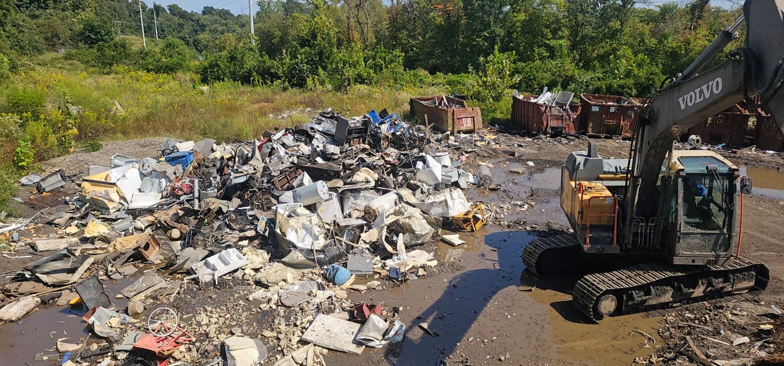 Efficient Waste Management Solutions Delivered image