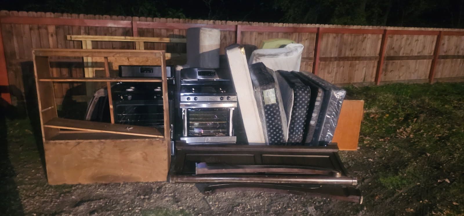 Project Effortless Junk Removal for a Clutter-Free Space image