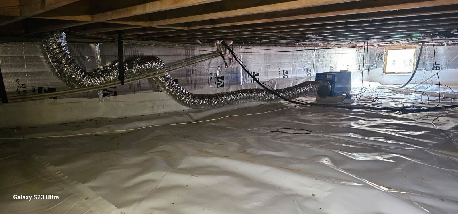 Crawl Space Clean Out in Midlothian image