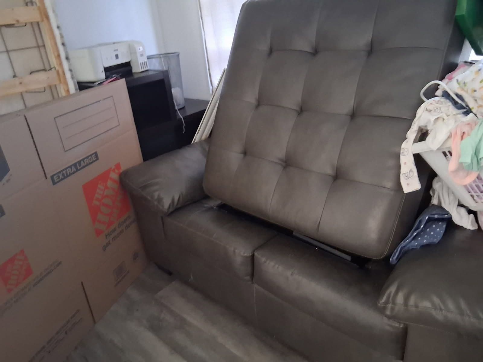 Efficient Junk Removal Service in Colonial Heights image