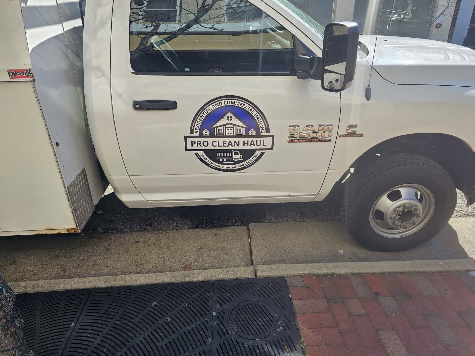 Pro Clean Haul Expands Same-Day Services in Hopewell