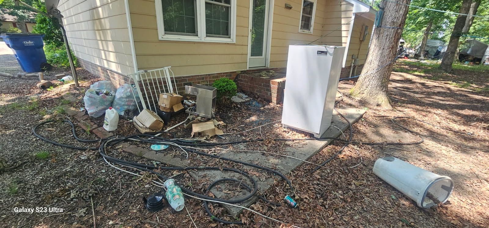 Seamless Appliance Removal in Colonial Heights image