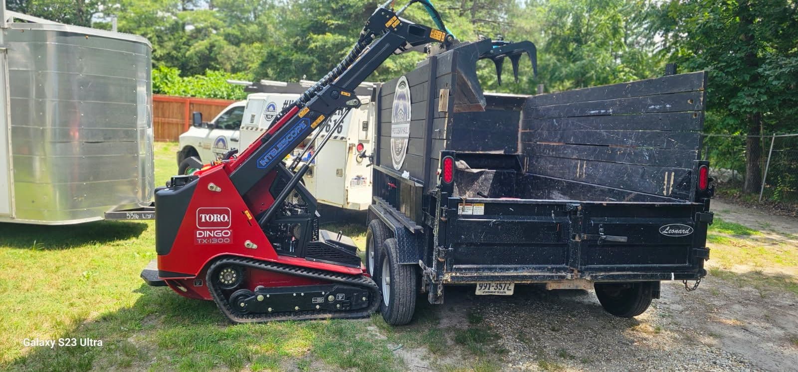Efficient Waste Solutions with Toro Dingo TX-1300 image