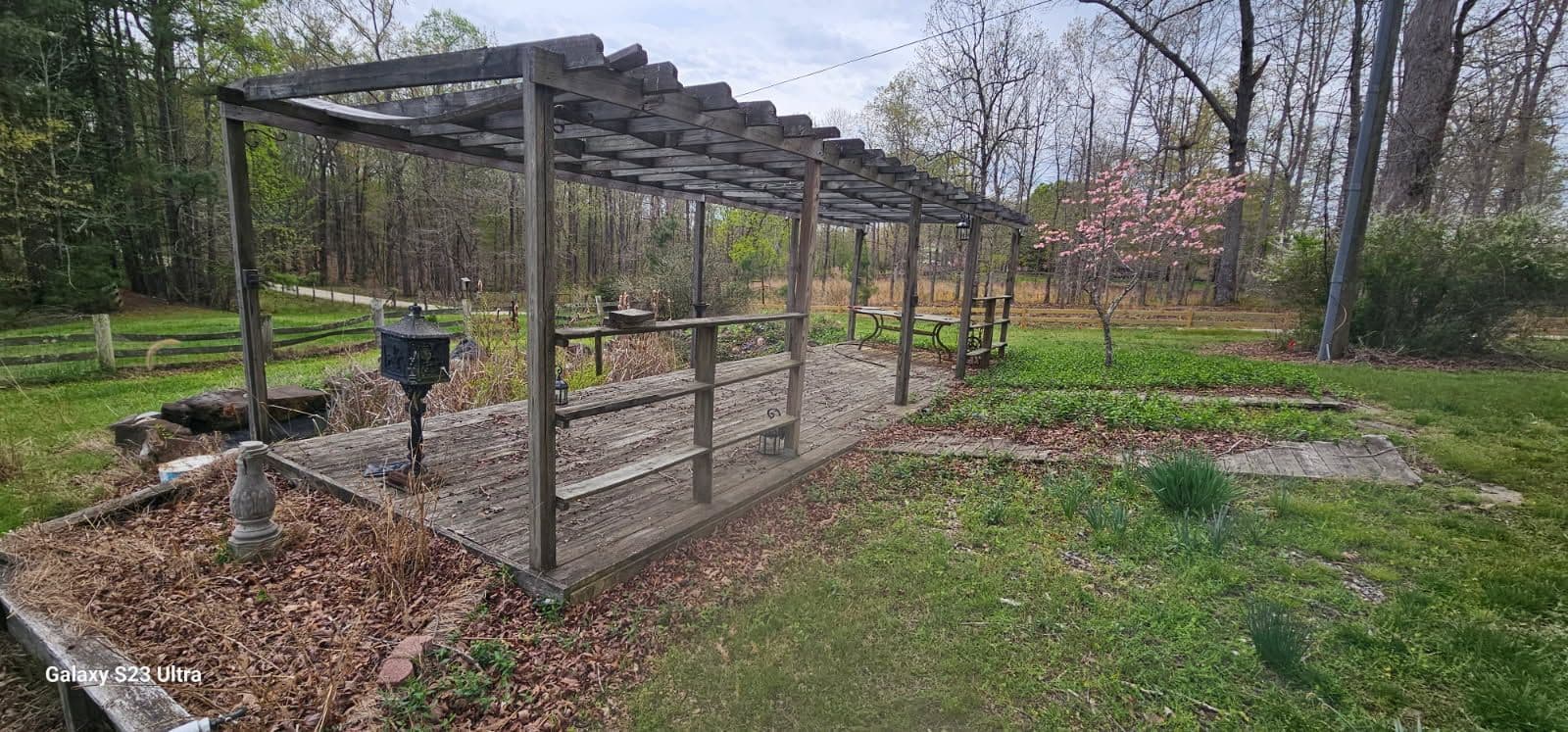 Efficient Pergola Demolition in Midlothian image