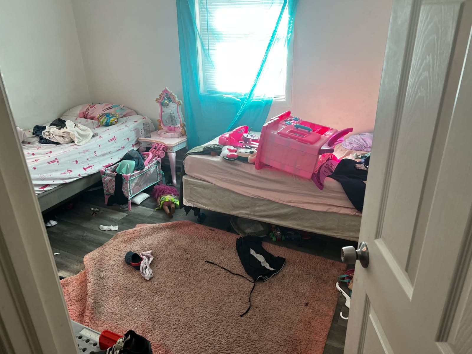 Transform Your Cluttered Room into a Chic Space image